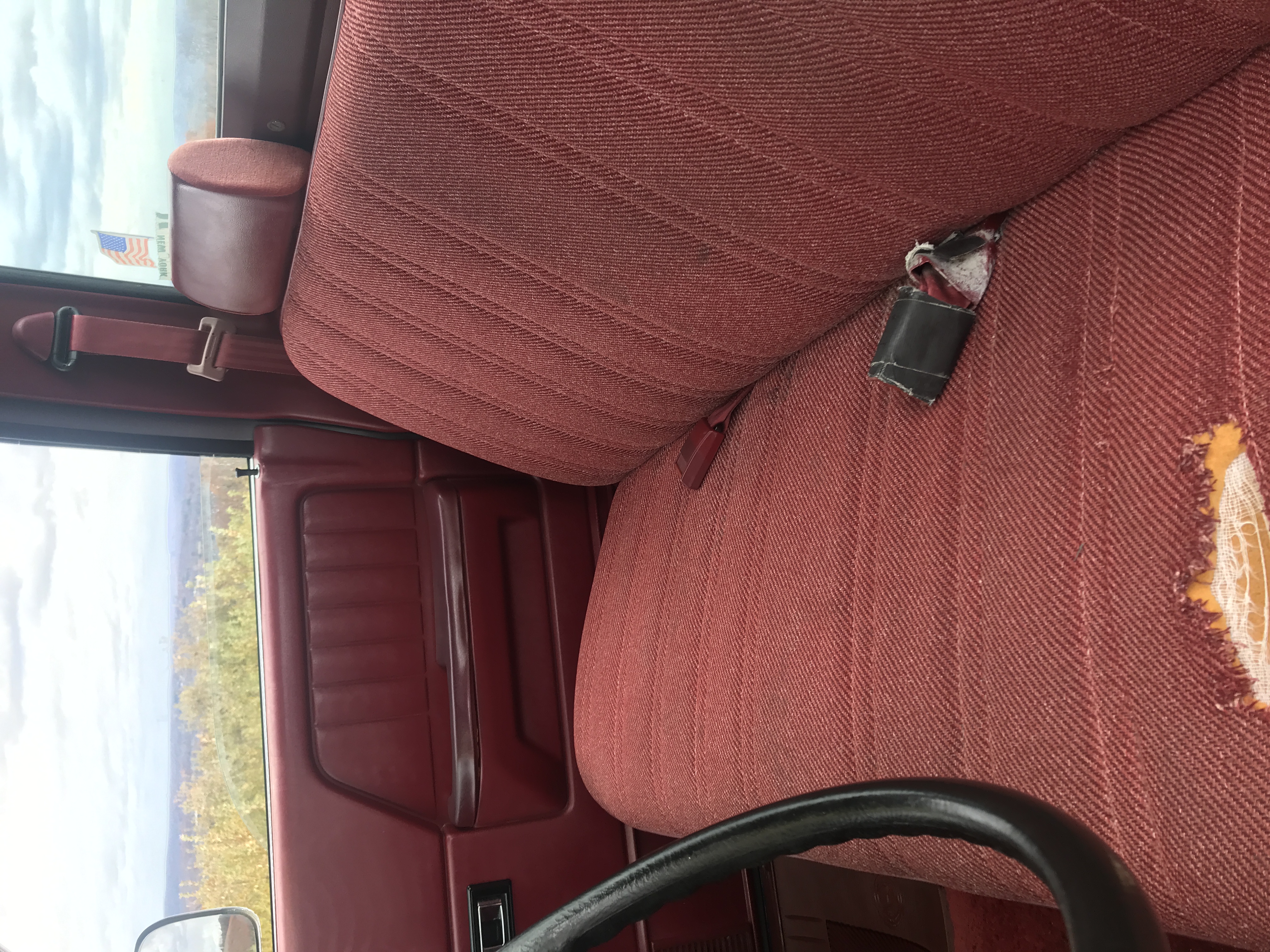 1991 Dodge Dakota Pickup ONE OWNER 117K 8 foot bed and roomy bench seating NICE — photo 69